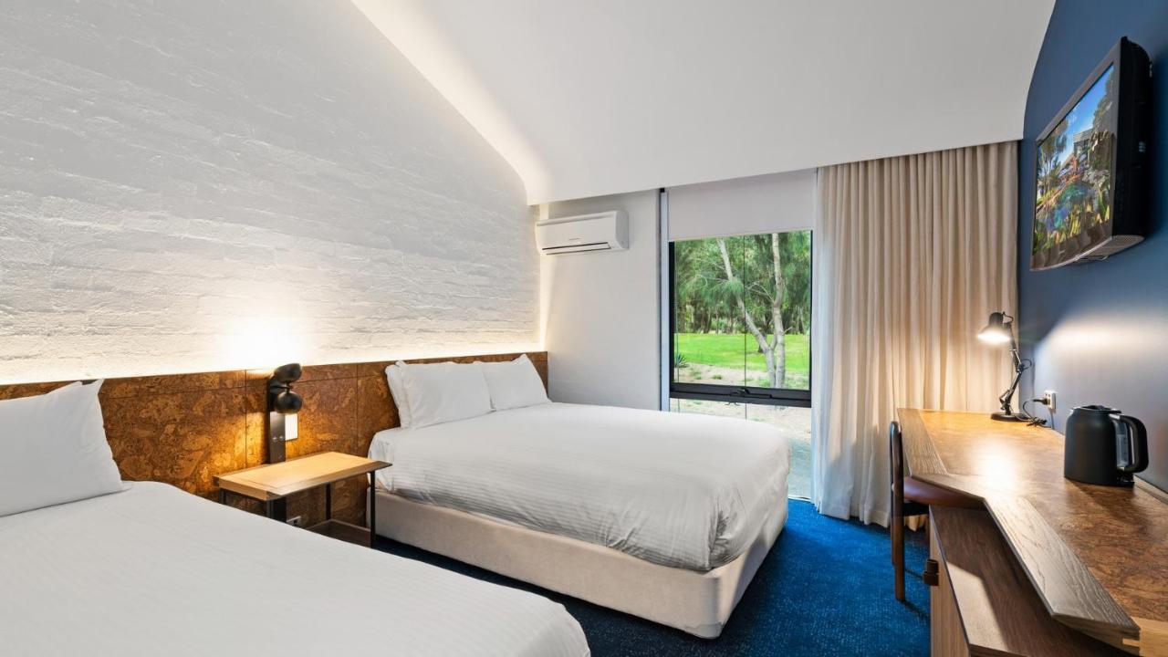 Eden Oak Geelong Hotel Exterior photo