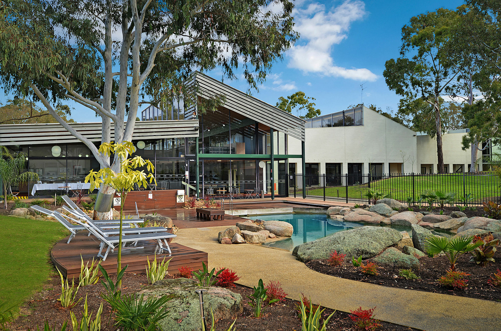 Eden Oak Geelong Hotel Exterior photo